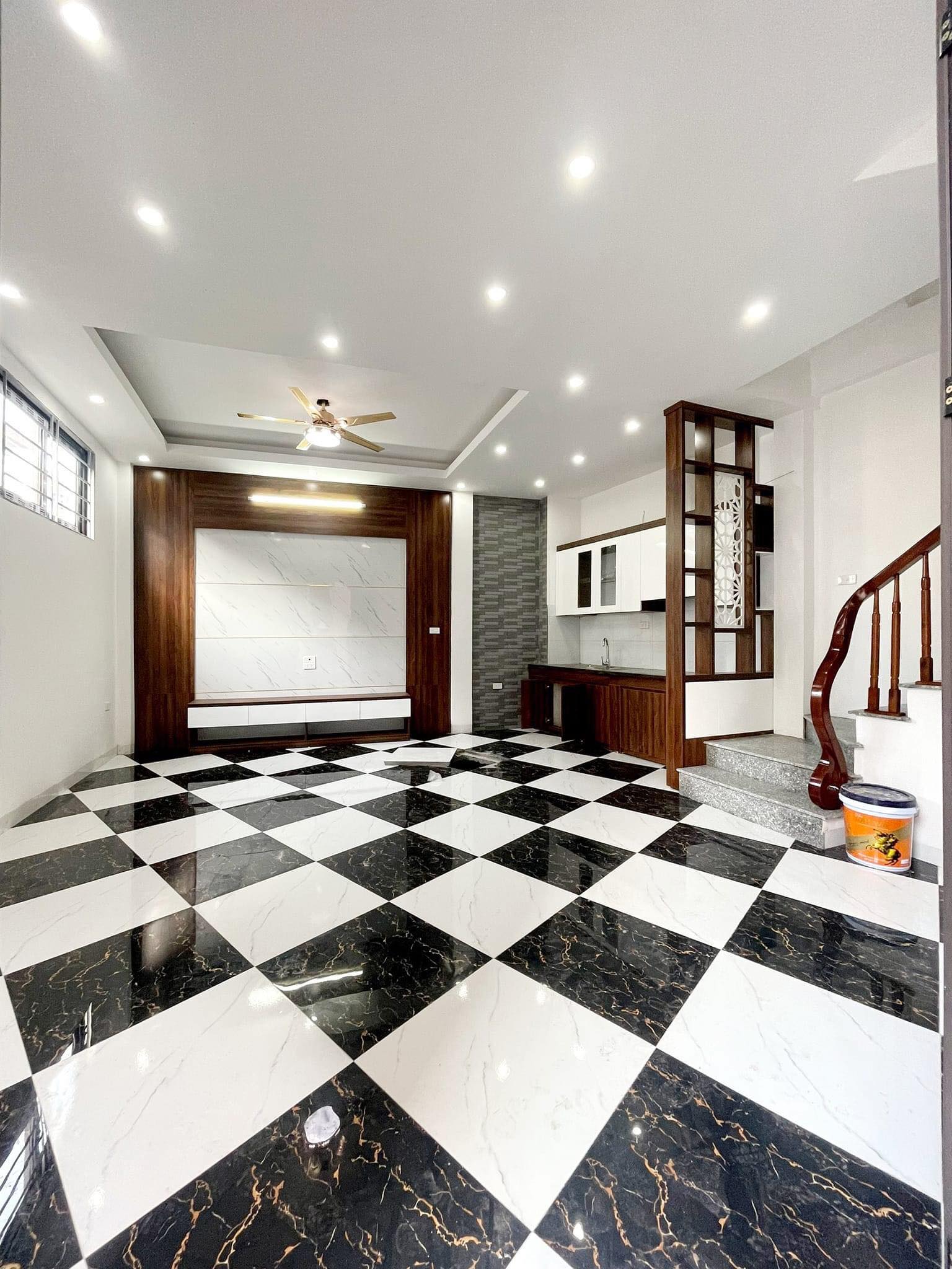 BÁN NHÀ MỚI PHỐ QUANG TRUNG, HÀ ĐÔNG, 37M, 4 TẦNG, MẶT TIỀN 6,4M, 2,9 TỶ