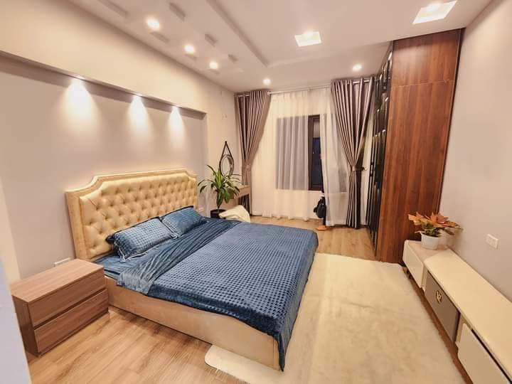 Bán nhà Nguyễn Khoái Hai Bà Trưng 62m2 C4 MT 3.8m giá 5.8 tỷ