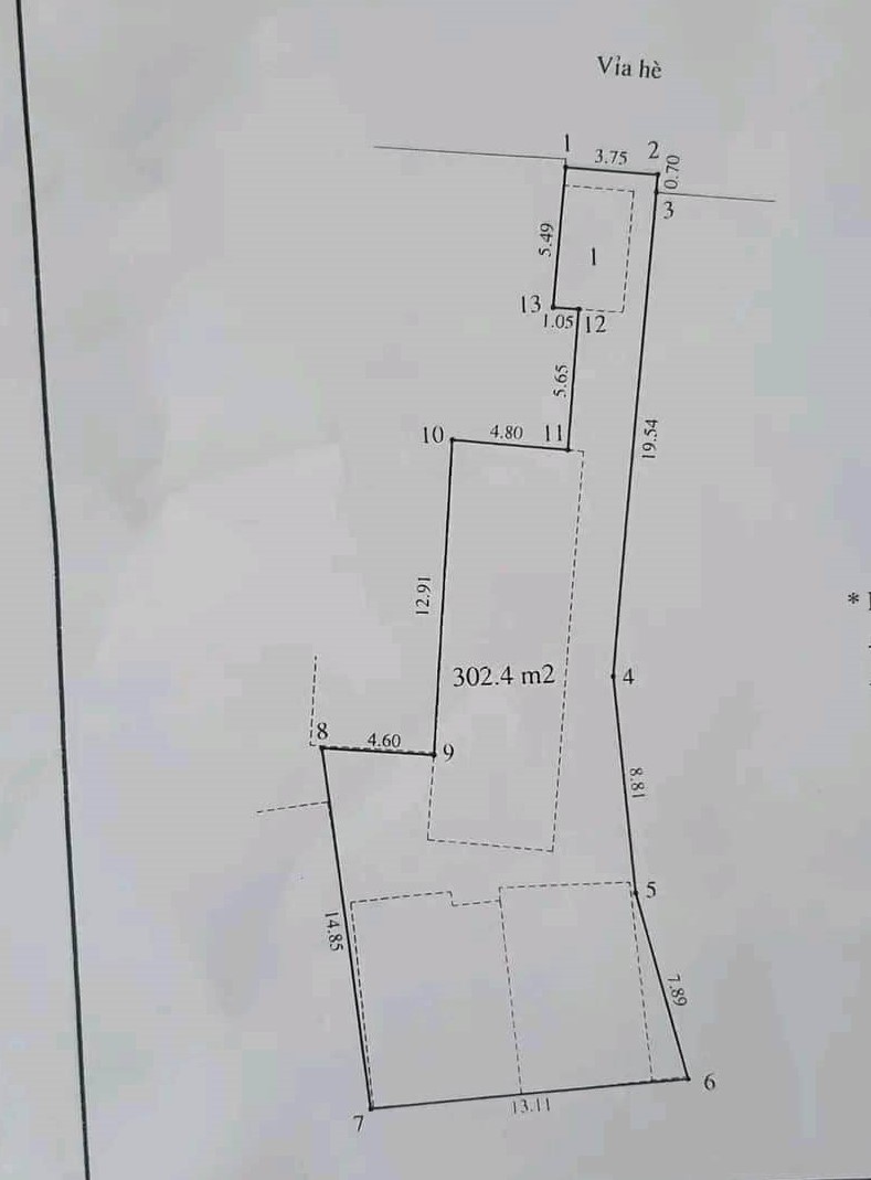 Bán Đất Thổ Cư Mặt Phố Xuân Thủy–302M2 mặt tiền 3.8M-Nhấn xem thửa dễ hình dung– 54 Tỷ