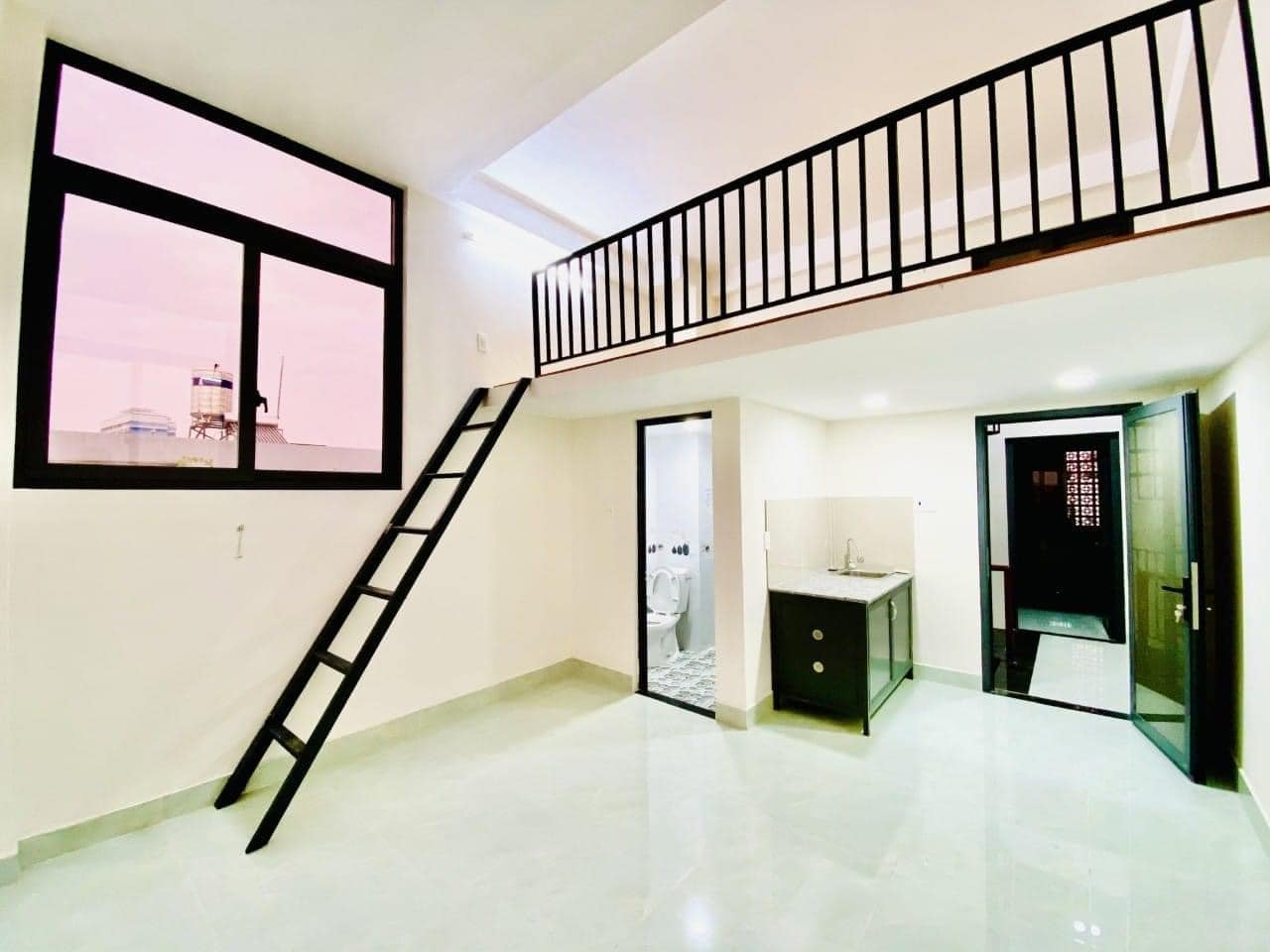 Bán Nhà 4 Tầng Chdv - Khu Him Lam - Trung Tâm Quận 7 - Giá Chỉ 8 Tỷ