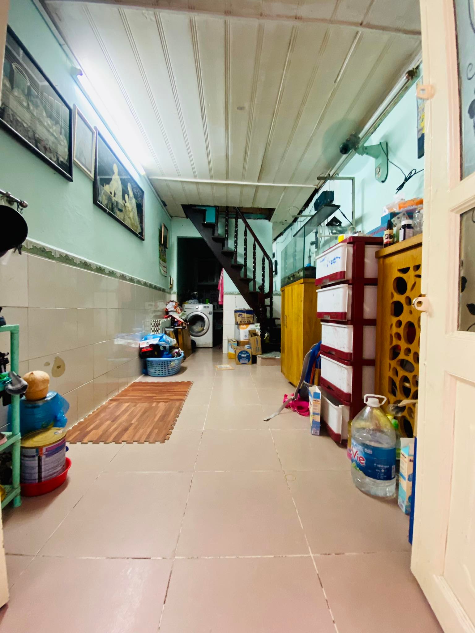 Bán nhà giá rẻ, sát mặt tiền Lý Thái Tổ, 3 tầng, 4PN, chỉ 2 tỷ X