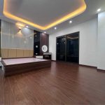  42m2 - 4