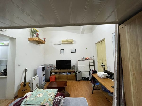 CHÍNH CHỦ CHO THUÊ NHÀ TRONG KHU TẬP THỂ TẠI PHỐ PHAN BỘI CHÂU, HOÀN KIẾM