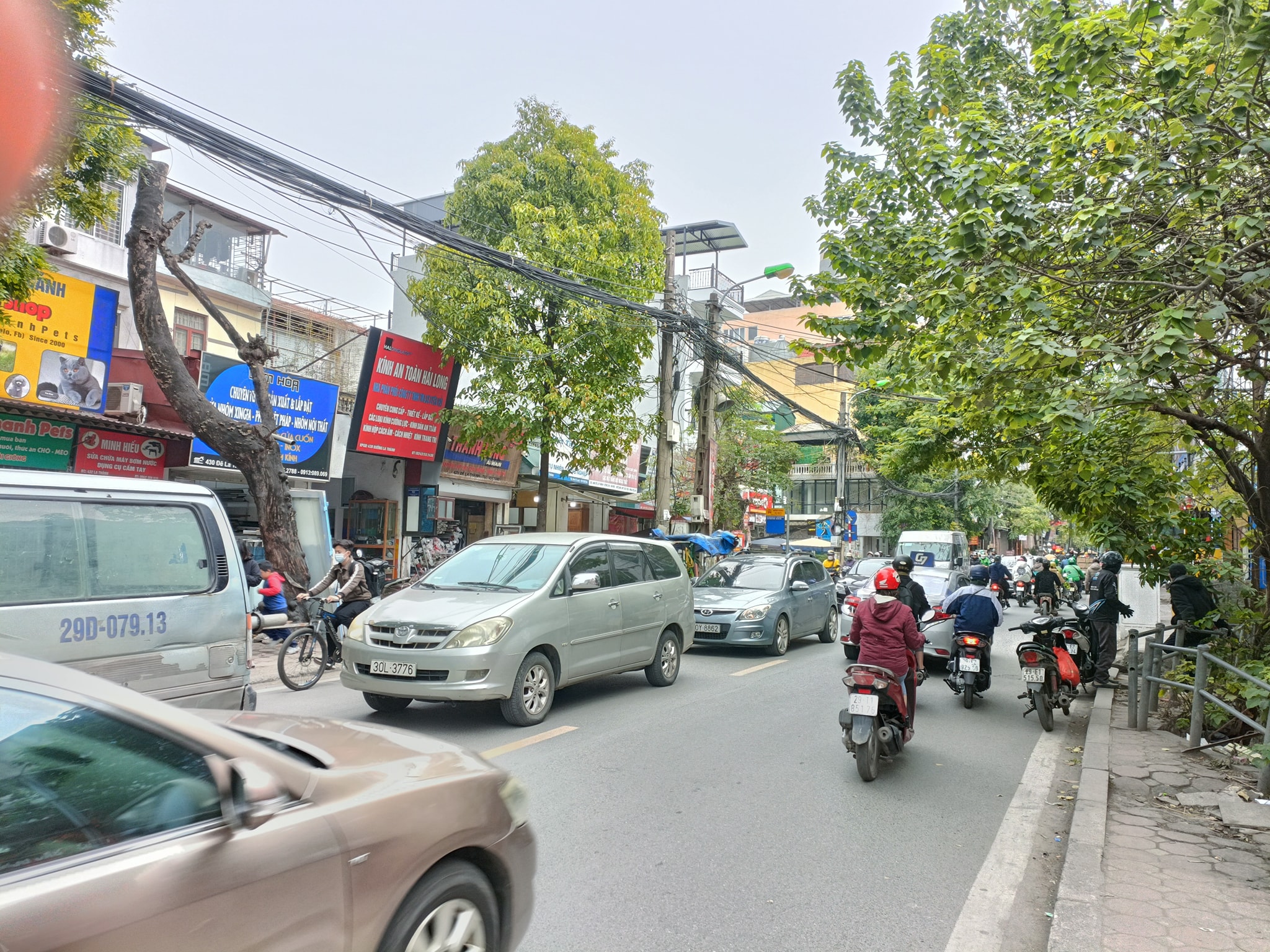 Bán nhà mặt phố La Thành - Trung tâm Đống Đa - 3 thoáng - Mặt tiền 6.2m - Kinh Doanh