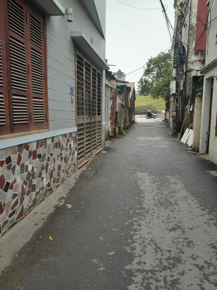 BÁN NHÀ Ô TÔ TRÁNH - NGÕ THÔNG LONH BIÊN, HÀ NỘI