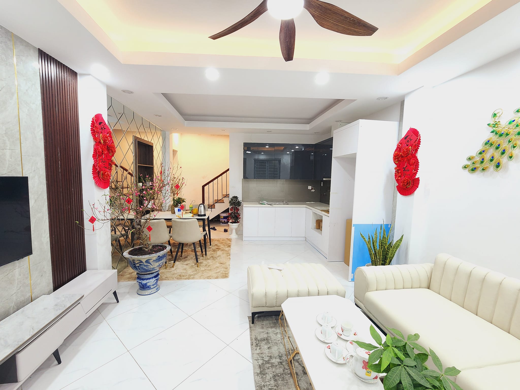 Nguyễn Trãi 35m 3 tầng 4 ngủ mặt tiền 4,5m siêu đẹp cách phố 30m 4,5 tỷ