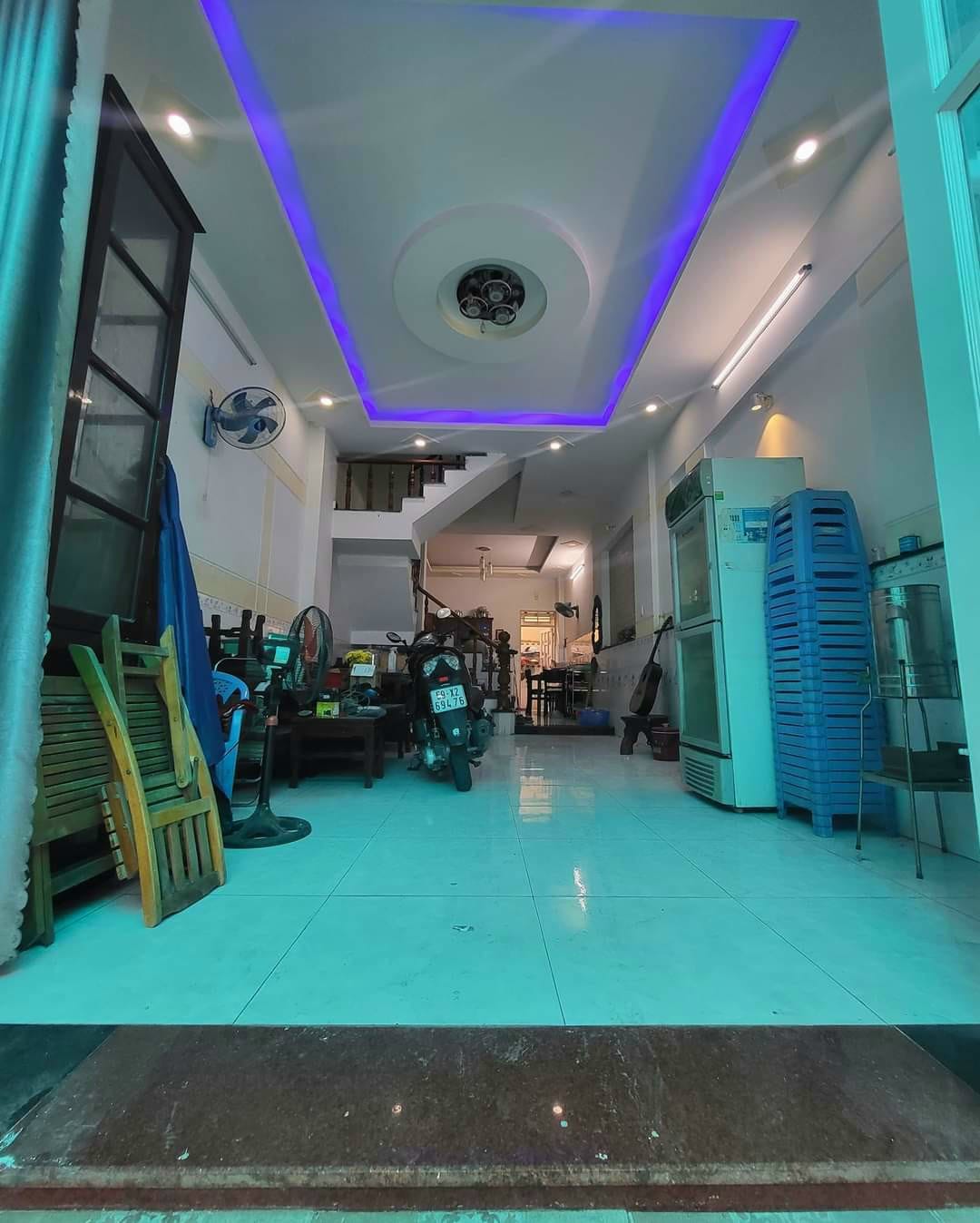 Bán Nhà - 3 Tầng - 4 x 17 - HXH - Trần Thị Cờ -TA - Q 12 - 4 tỷ