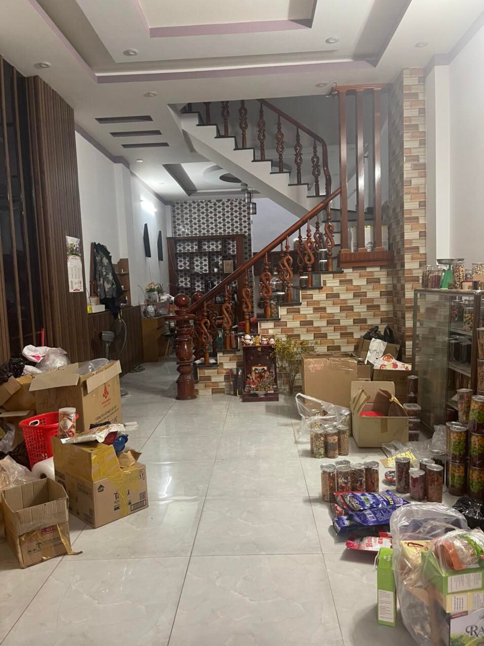 Bán Nhà HXH, 62M2, 3 Tầng Chỉ Nhỉnh 4 Tỷ, Lê Văn Khương Quận 12