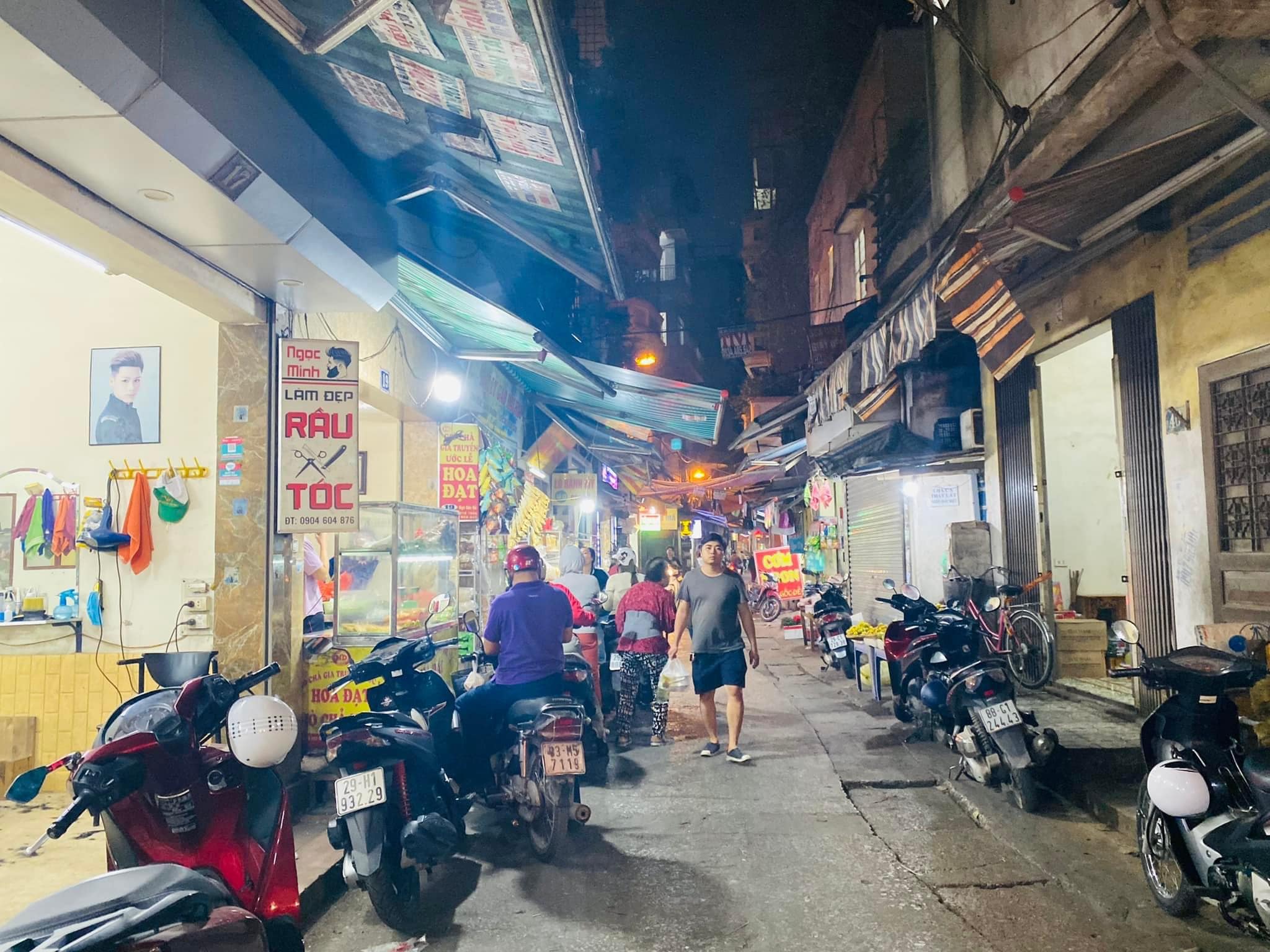 MẶT NGÕ - MẶT CHỢ GỐC ĐỀ- NGA BA SẦM UẤT NHẤT PHỐ - Ô TÔ - 10.6 TỶ