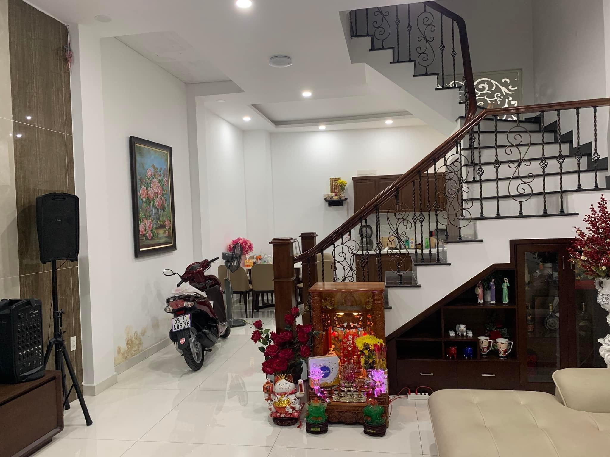 Bán nhà đẹp khu cao tầng,dân trí cao,4 tầng nguyễn thị thập phường tân phú q7,dt 60m.