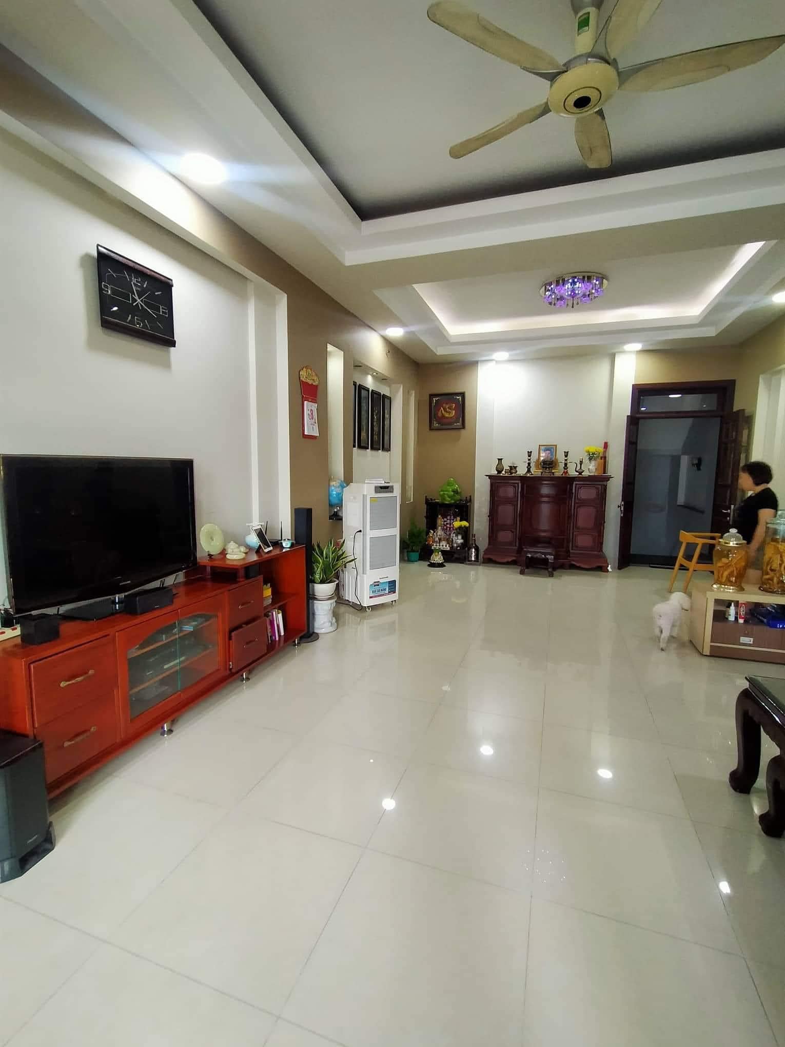 NHÀ ĐẸP NHƯ HOA HẬU - CHỦ XÂY VỪA Ở VỪA LÀM VĂN PHÒNG - HẺM XE TẢI THÔNG-110M2