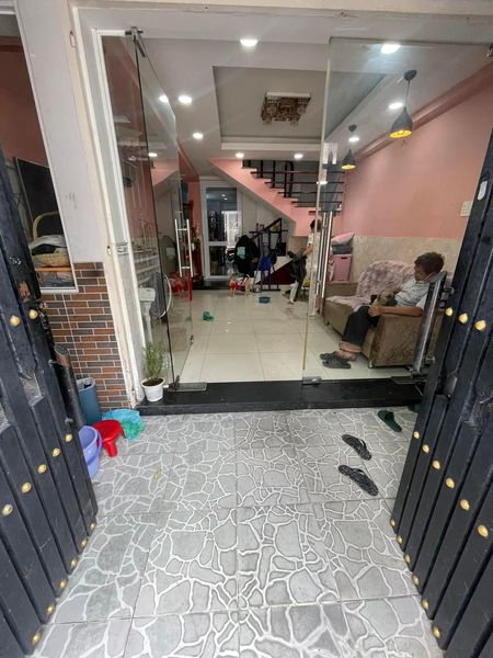Bán Nhà 4 Tầng Xe Hơi Tránh - Không Lộ Giới - Quận 7 - Giá Chỉ 5,xx Tỷ - Huỳnh Tấn Phát Thông Lý Phục Man