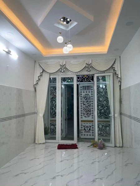 Cần Bán Gấp Nhà 3 Tầng Nở Hậu Mặt Tiền Phường Tân Quy Giá Chỉ 9,Xx Tỷ - Trung Tâm Quận 7