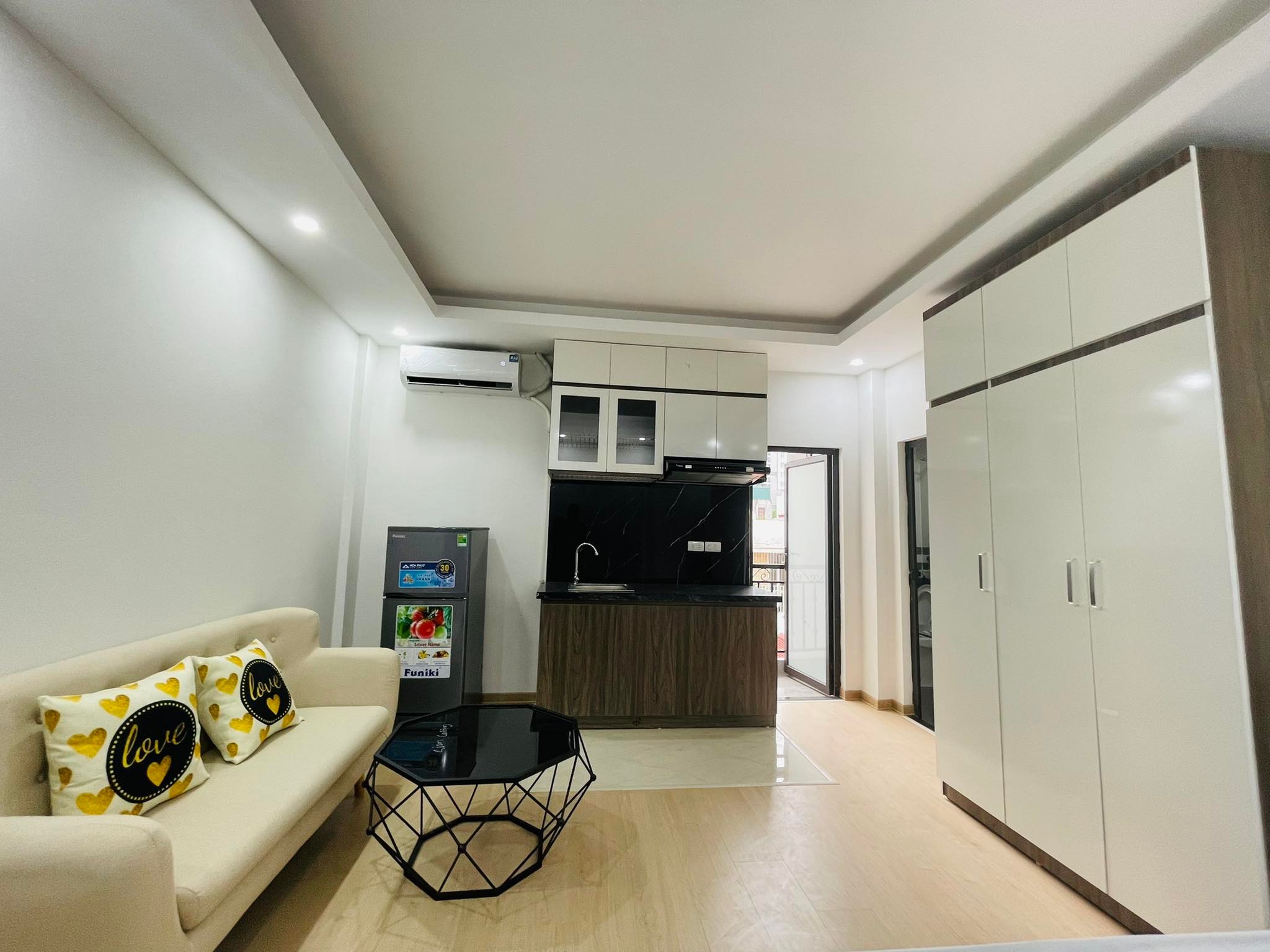 Cực Hot, Cần Bán CCMN Khu Hapulico, Thanh Xuân 110m 8T thang máy, Ô tô gần, chỉ 21tỷ