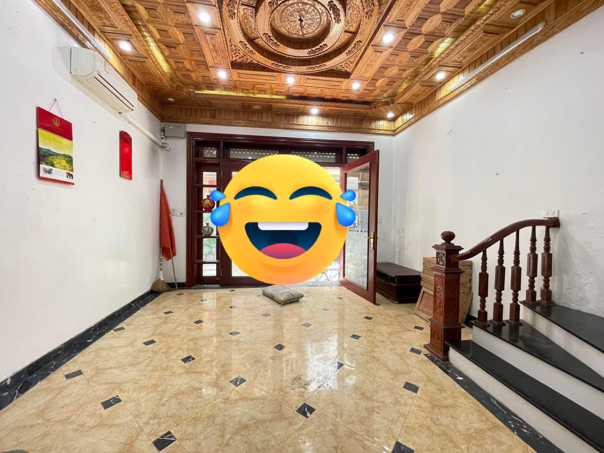 Nhà phố Hoà Bình 33m-5 tầng-6,6 tỷ ngõ to, kinh doanh , tiện ích bạt ngàn