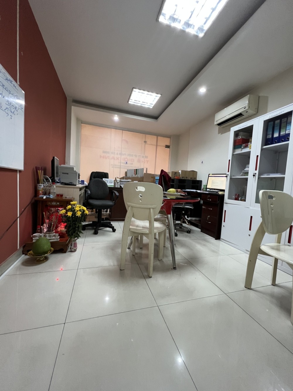 Nhà đẹp HXH Thành Thái, Quận 10, 70m2, dòng tiền sẵn, giá tốt
