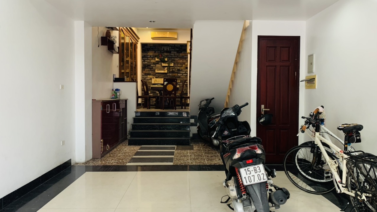 Cho thuê nhà lô 3E Lê Hồng Phong - 60m2 x 4,5 tầng - 12 tr/tháng