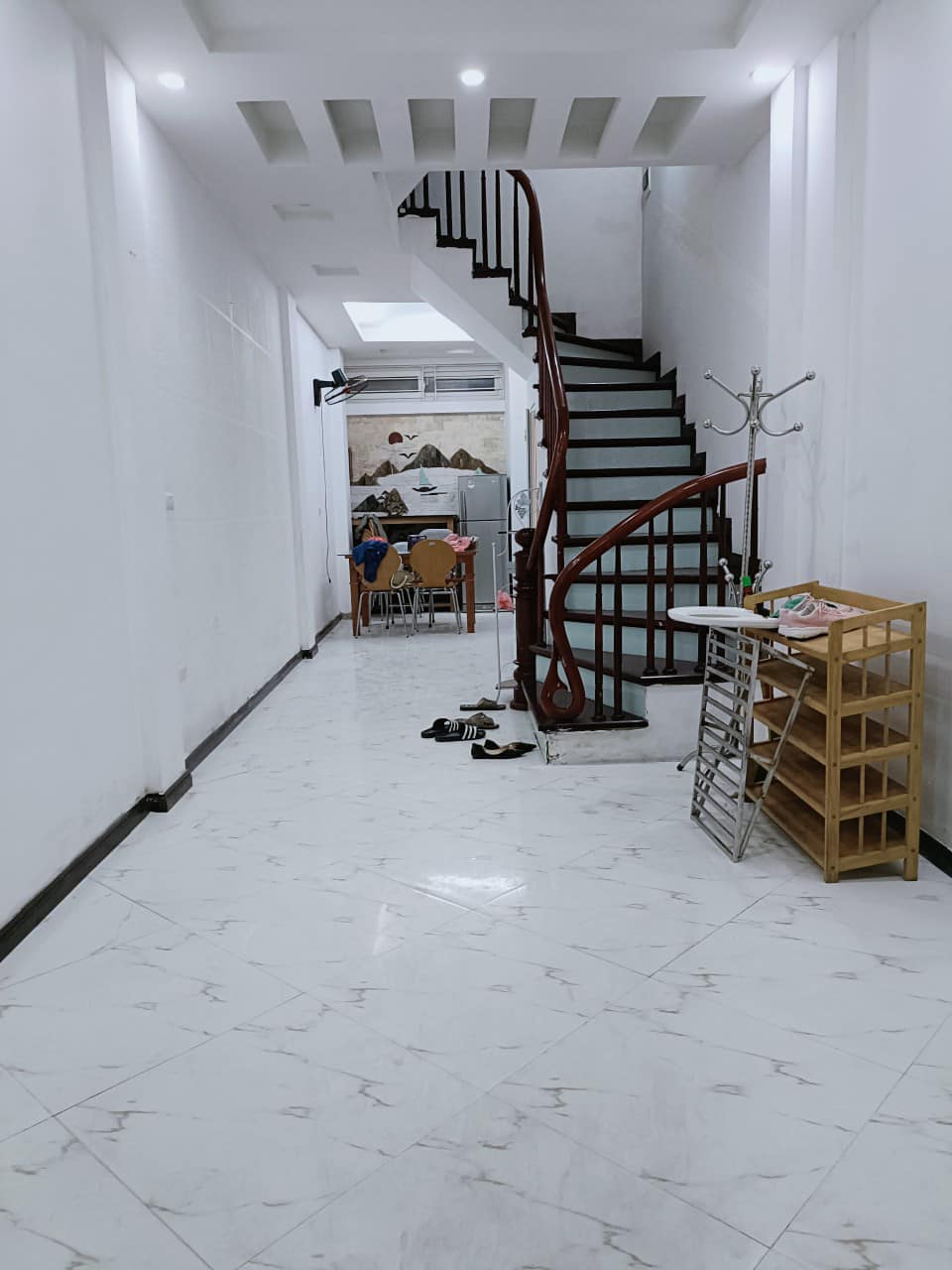 LÕI ĐỐNG ĐA - NGÕ THÔNG KINH DOANH – ĐANG CHO THUÊ DÒNG TIỀN 20TR/THÁNG