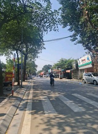 BÁN NHÀ 4 TẦNG KINH DOANH - GẦN CHỢ VĂN LA - CÔNG VIÊN VĂN PHÚ - GIÁ 4.7 TỶ