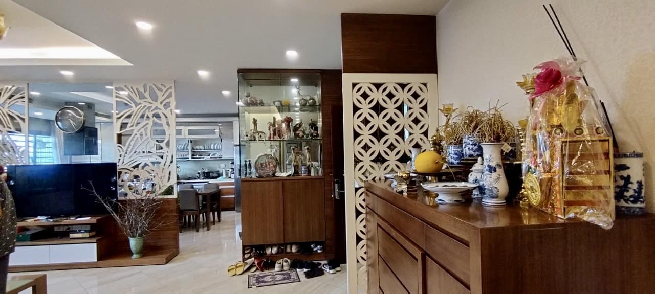 Chung cư mặt phố LÊ ĐỨC THỌ - Diện tích lớn 155m - Full nội thất nhập khẩu