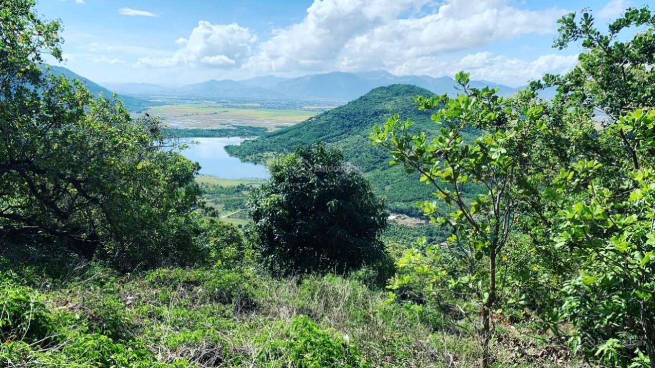 4.7ha Am Chúa - view bao trọn hồ và biển