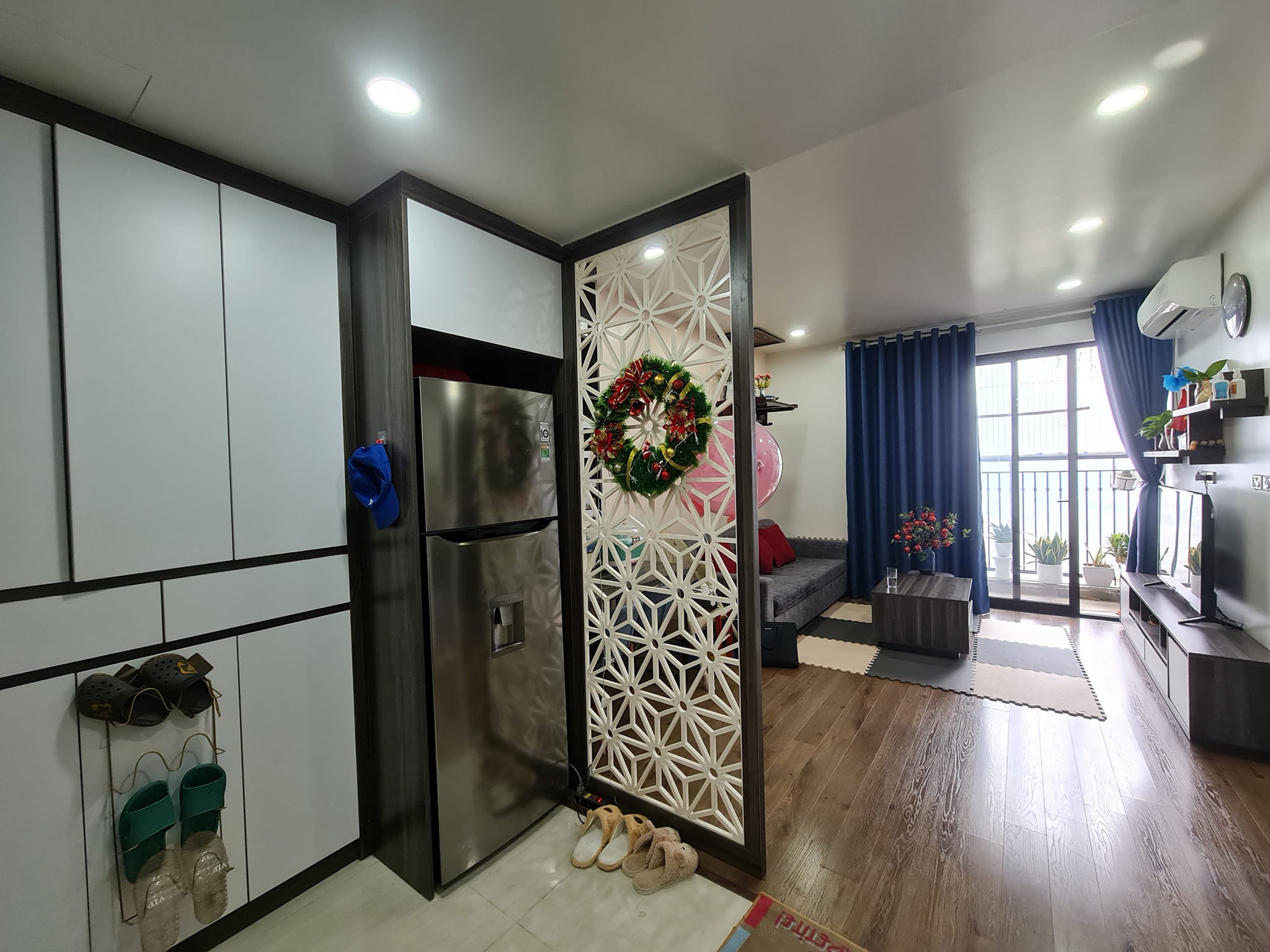 Bán căn hộ PHỐ NHỔN 2 ngủ - 2.1 tỷ - Tặng FULL nội thất