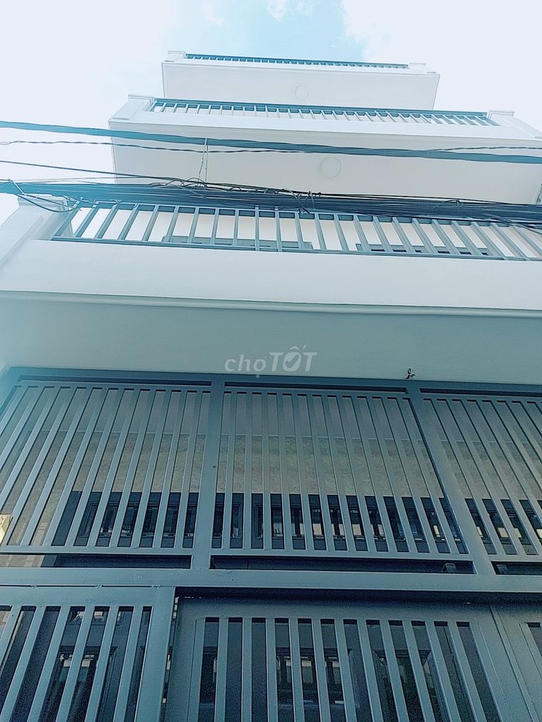 BánNhà Hẻm Ôtô 6m Thông Lạc Long Quân,Tân Bình,45m2,4Tầng,Ngang 4.3m,Vuông,8tỷ.