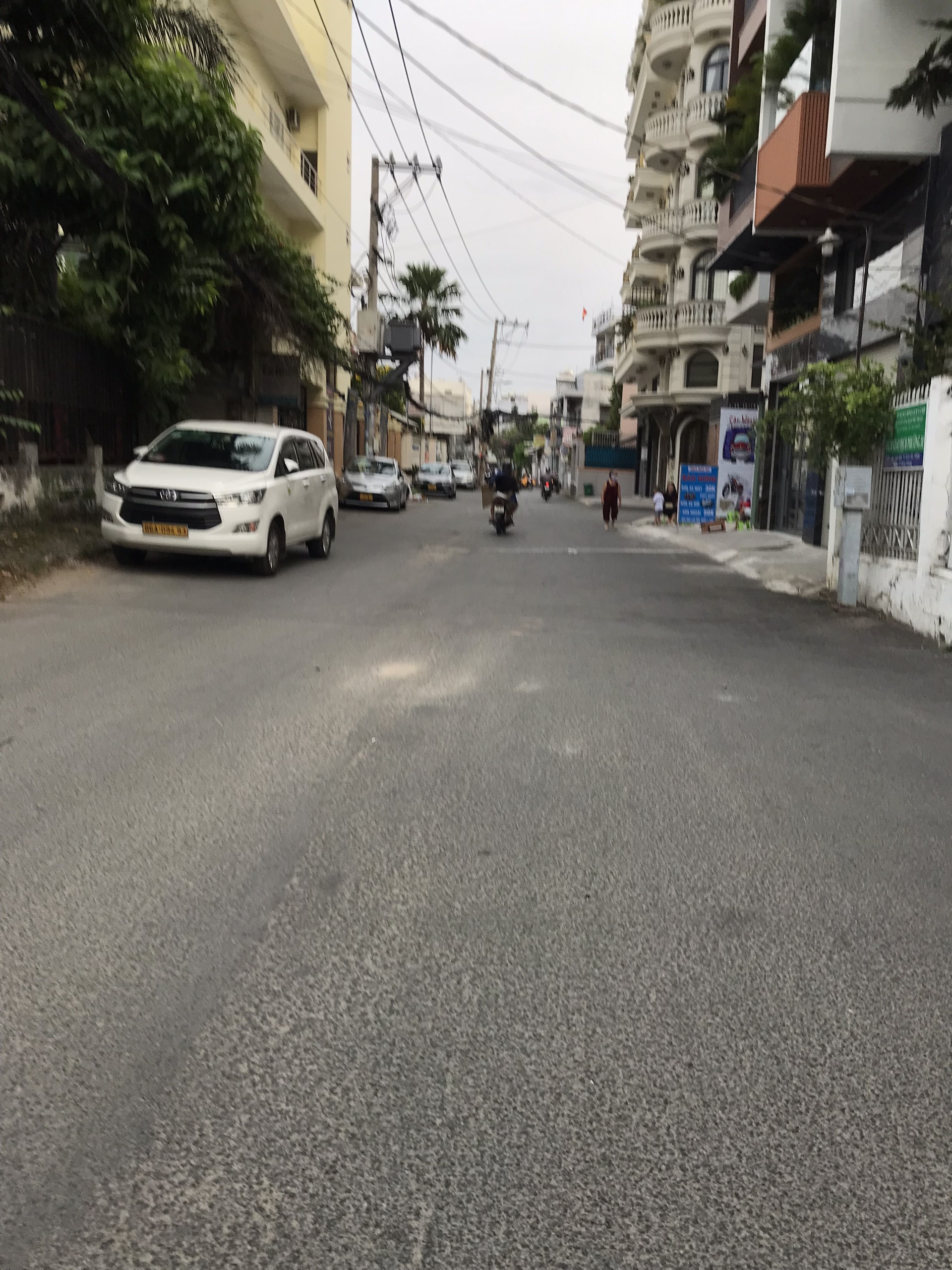 Ô TÔ NGỦ TRONG NHÀ - 4 LẦU 4PN - 68M2 - NHỈNH 5 TIỀN - CỐNG LỞ