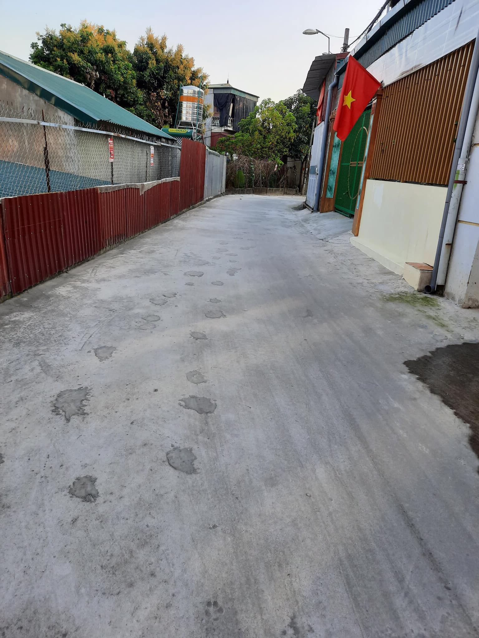 Gia đình có mảnh đất cần bán ở địa chỉ tổ 14, phường Mường Thanh