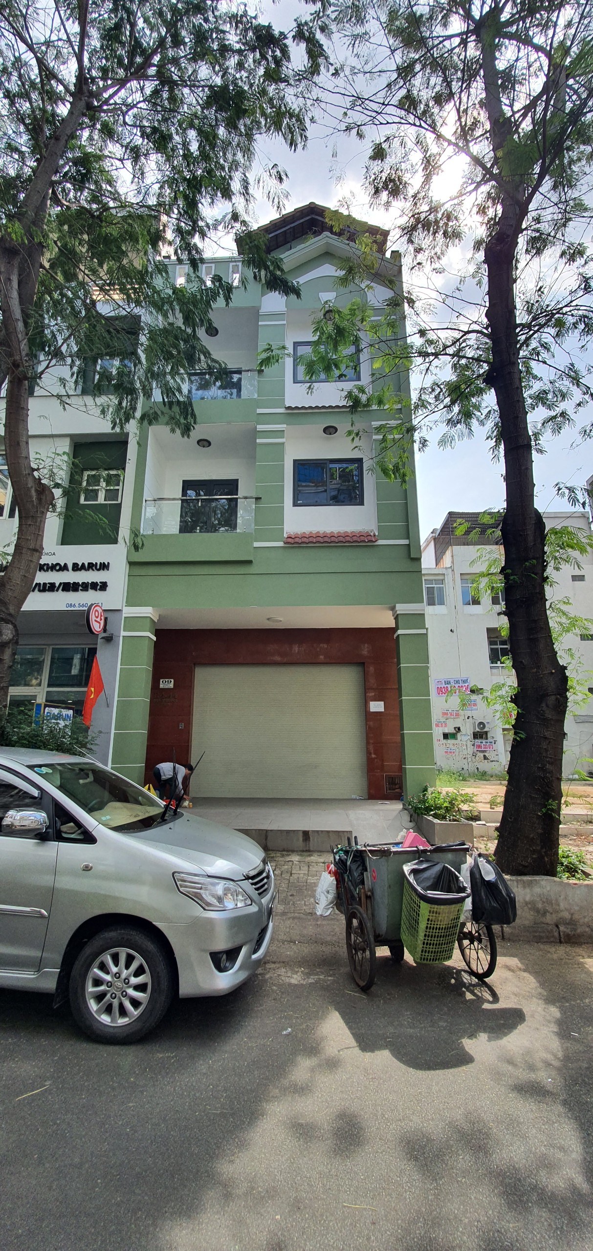 Nhà phố Phú Mỹ Hưng Q7 xây 5 tầng 5pn vừa ở vừa làm cty giá rẻ 35 triệu