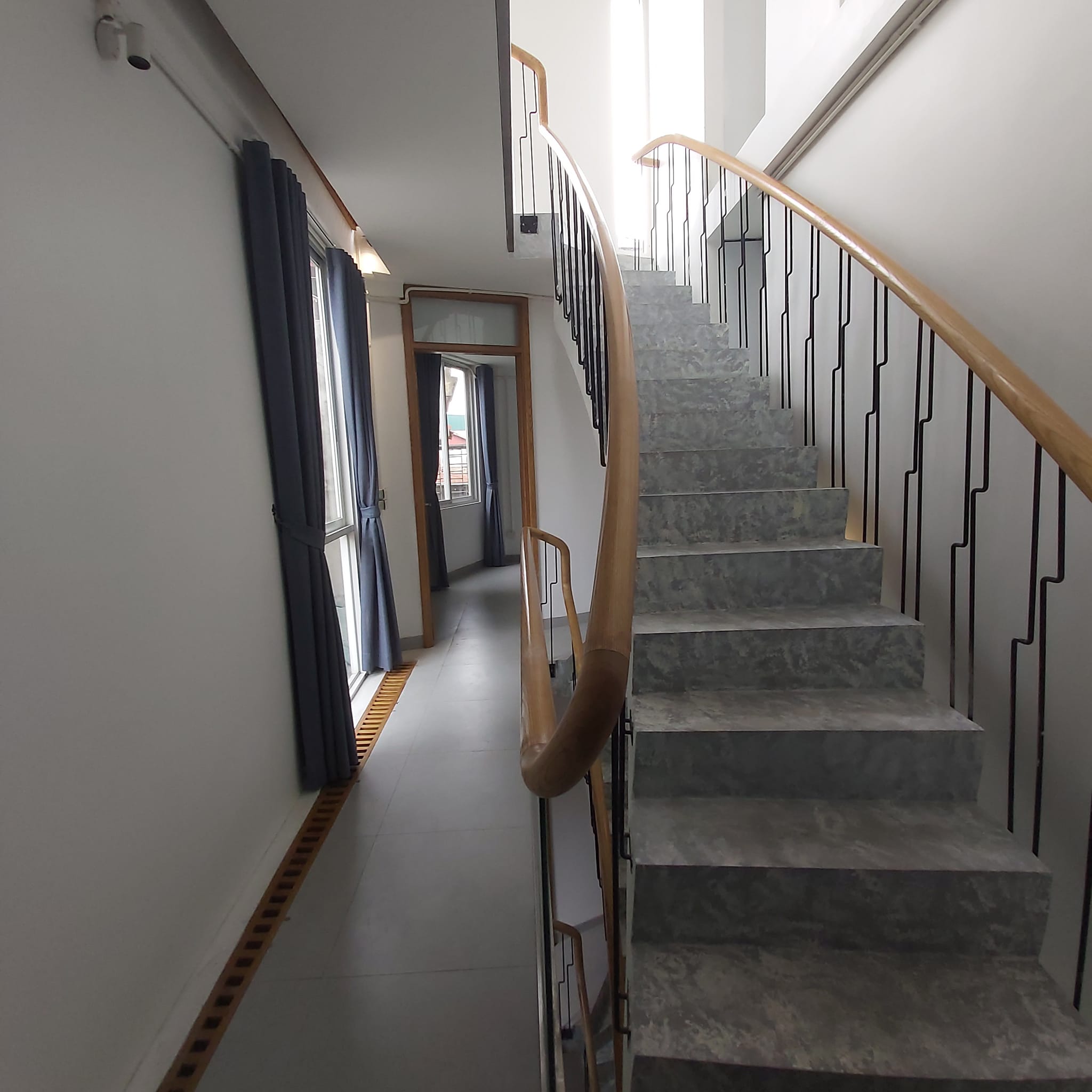 BÁN NHÀ VỪA Ở VỪA CHO THUÊ 25TR/THÁNG GIÁP BÁT – HOÀNG MAI 43m/4.35 tỷ