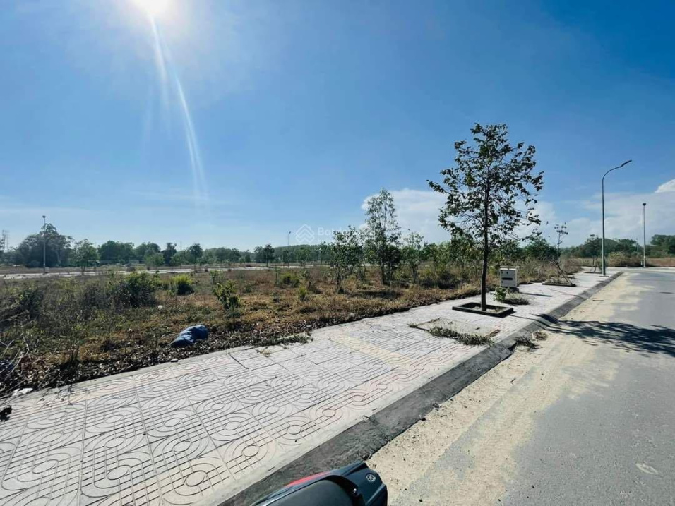 5x20m full thổ cư giá 1,65 tỷ không TL Tân Phước, Phú Mỹ, nhựa vỉa hè 13m