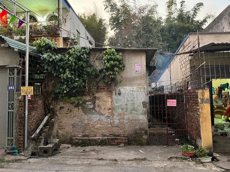 Bán nhà ở tổ 9 phường Tân Thanh, thành phố Điện Biên Phủ