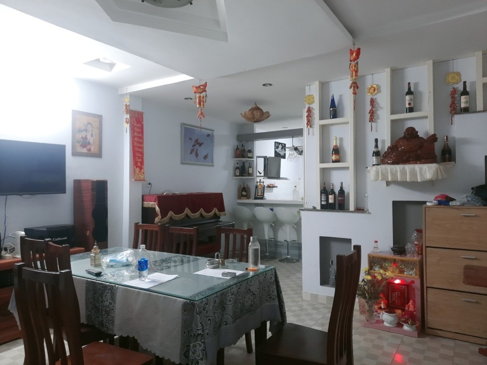 Hẻm 7m Nhà 1 SẸC Lê Văn Quới 6 Tỷ DT 80m2 Ngang 4m Vuông Vứt