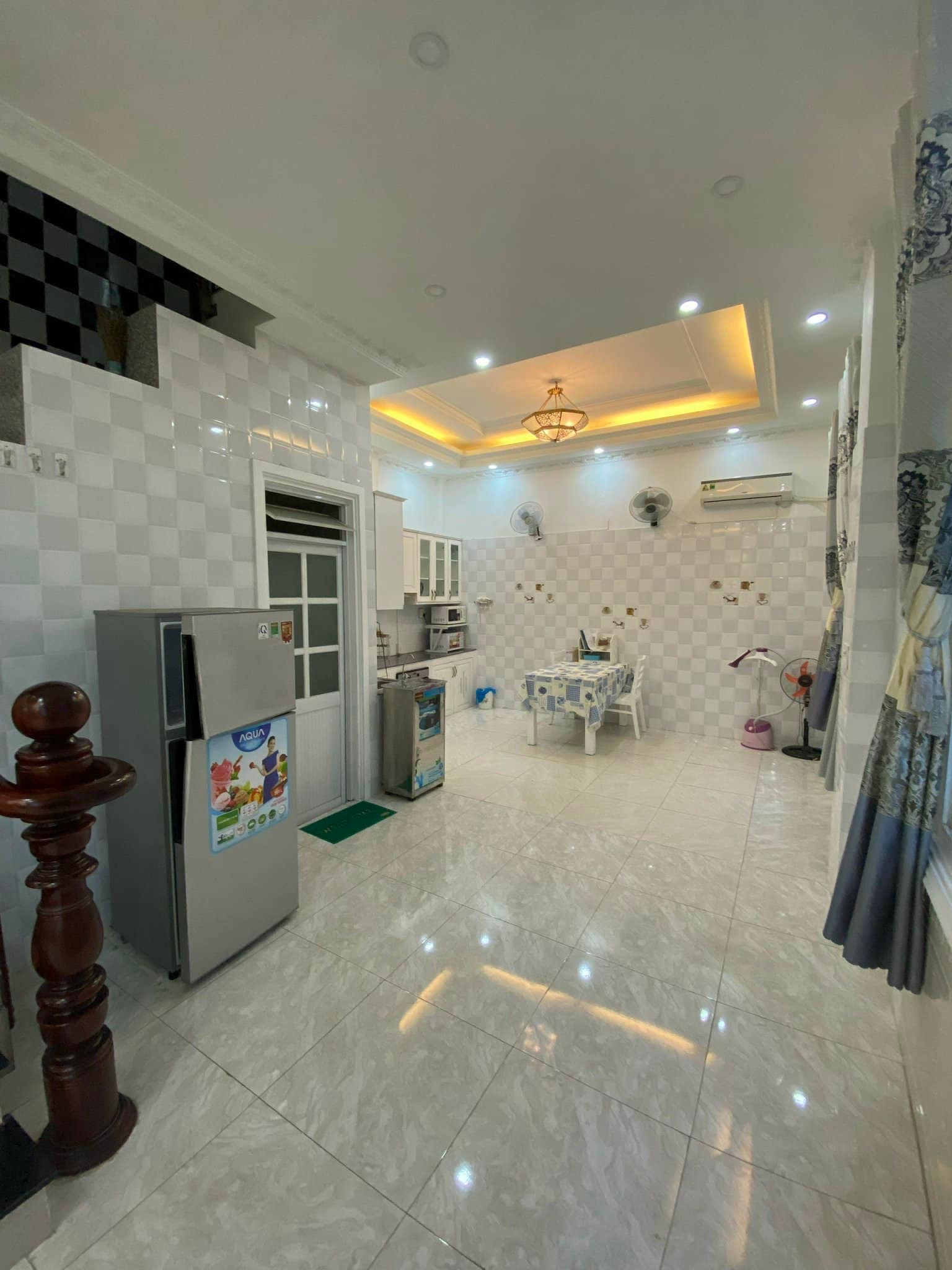 Bán nhà Huỳnh Tấn Phát,Quận7,DT105m2, 8PN giá nhỉnh 6 tỷ