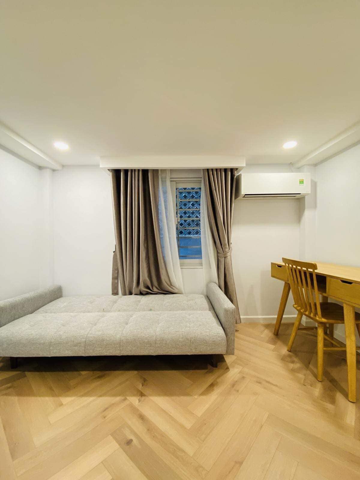 Bán gấpNhà Hẻm XH NguyễnThịThập,Quận7,DT52m2, 2PN giá nhỉnh 6 tỷ