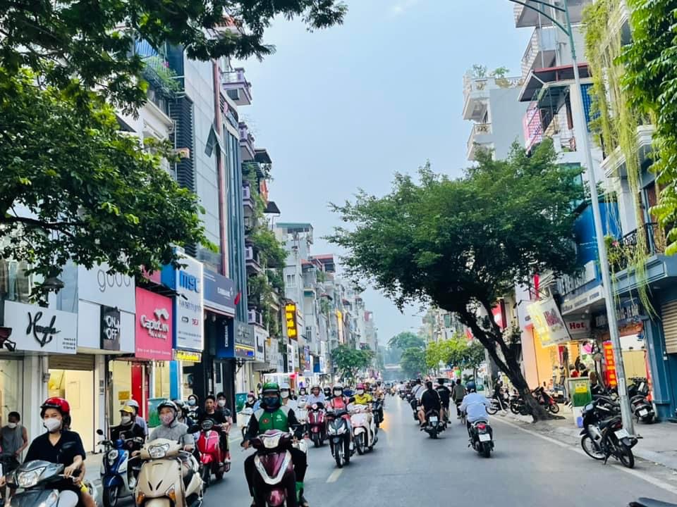 Mặt phố Bạch Mai 141m-2 tầng-MT 4m-45 tỷ kinh doanh sầm uất + Phố Bạch Mai trung tâm Quận, kinh doanh ngày đêm