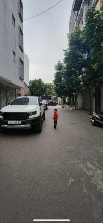 A bạn cần bán nhà phân lô ô tô chạy vòng quanh nội thất sang trọng Chiến Thắng, Hà Đông