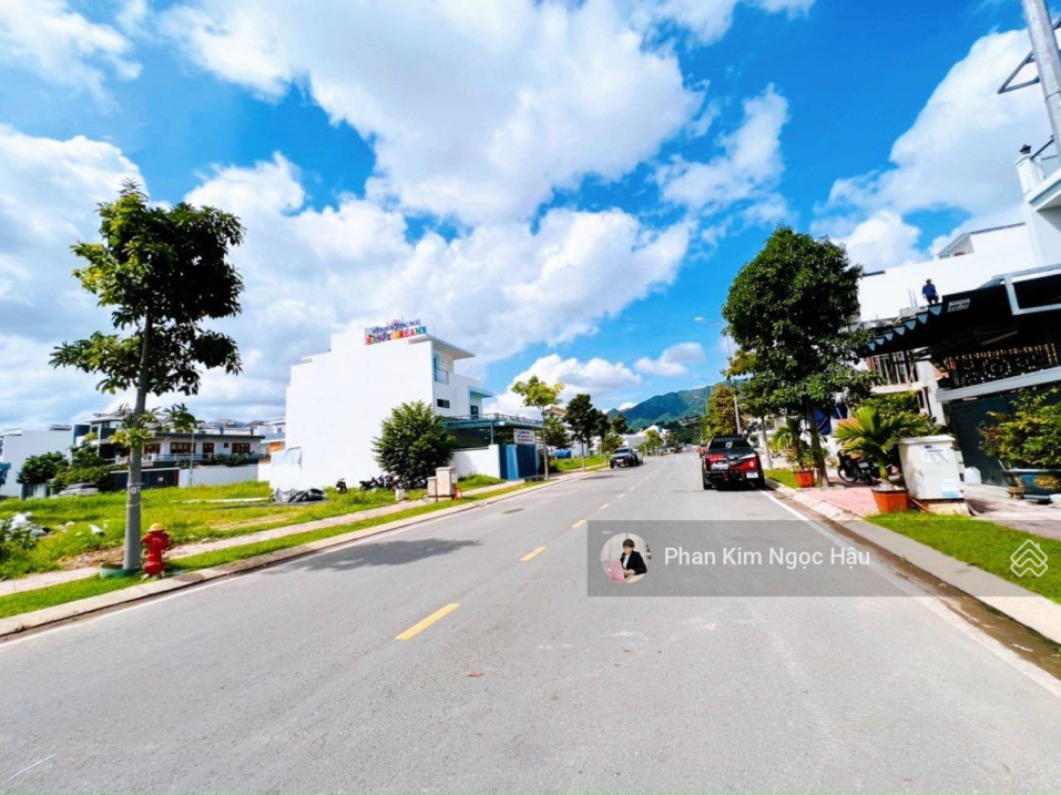 BÁN LÔ 100M2 MỸ GIA 2 VĨNH THÁI, ĐƯỜNG SỐ 6 RỘNG 18MÉT GIÁ CHỈ 35 TRIỆU/M2