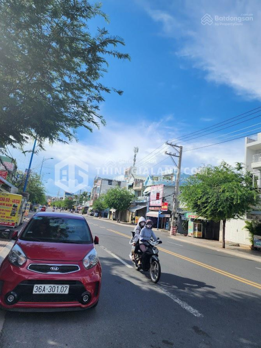 BÁN NHÀ MẶT TIỀN VỊ TRÍ KINH DOANH SẦM UẤT ĐƯỜNG NGUYỄN HỮU CẢNH VŨNG TÀU GIÁ CHỈ 10.5 TỶ