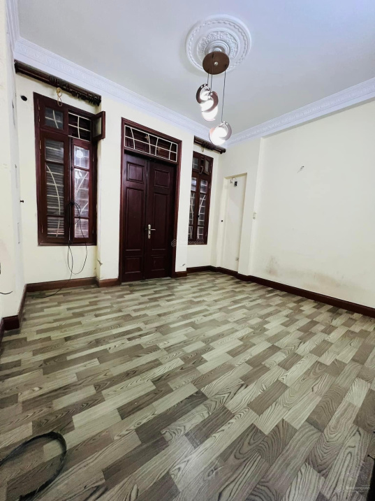 BÁN NHÀ PHÂN LÔ TRẦN QUỐC HOÀN QUẬN CẦU GIẤY, Ô TÔ VÀO NHÀ ,VỈA HÈ RỘNG,KINH DOANH ĐỈNH CHỈ 11,x TỶ