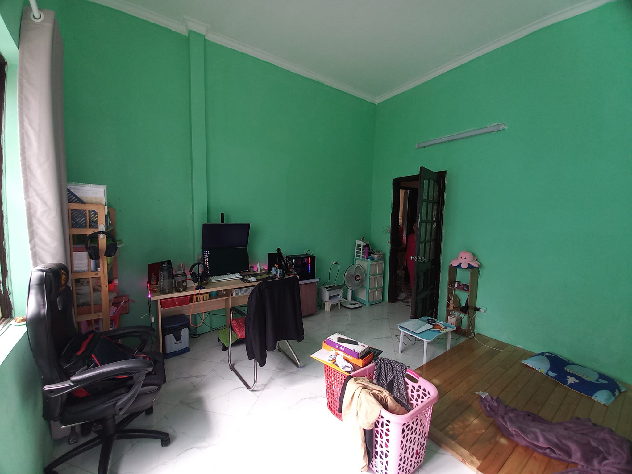 Nhà mặt phố Bà Triệu, sổ đủ 26m2 vuông đẹp, mặt tiền 4.2m, giá 18 tỷ.