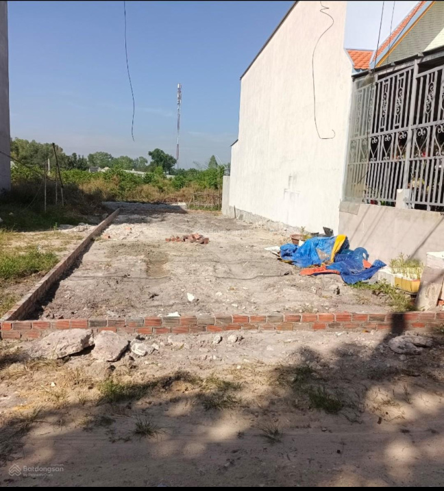 Bán 142m2 full đất thổ cư, khu phố Vạn Hạnh, P. Phú Mỹ, H. Tân Thành, BRVT