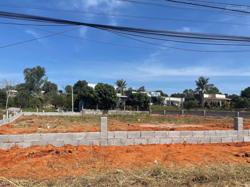 Bán 874m2 đất mặt tiền. Nguyễn Thông, Phú Hài, TP Phan Thiết