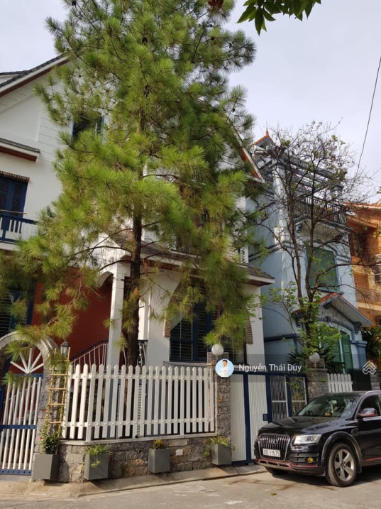 Bán Biệt Thự Tô Ngọc Vân, Tây Hồ 228m2, MT10m,View Hồ Tây, Nội Thất Châu Âu, Chỉ Gần 80 tỷ