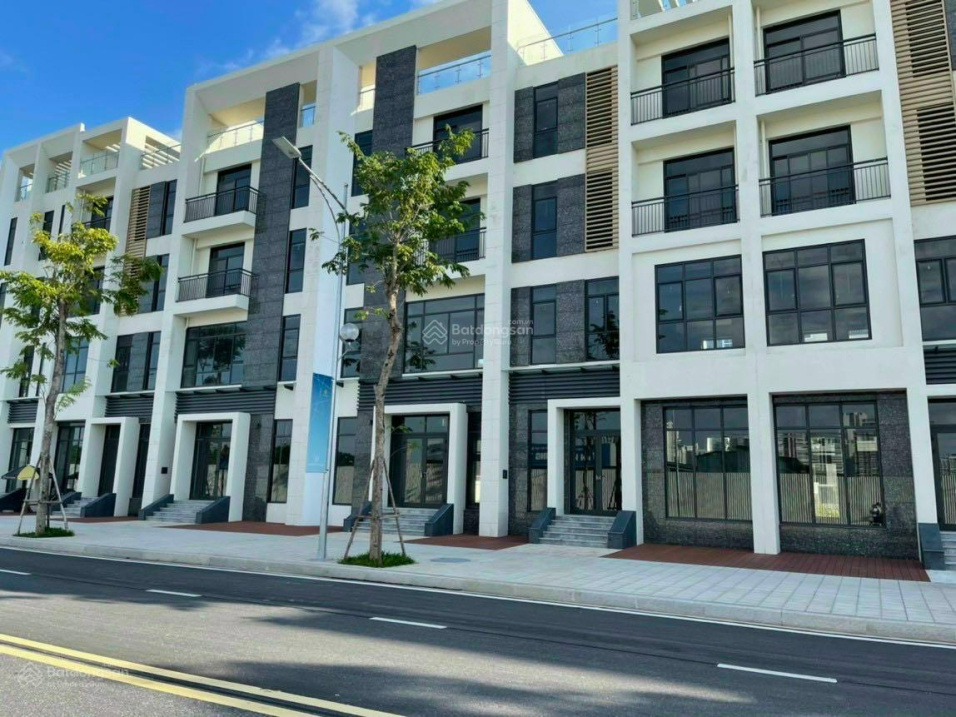 Bán biệt thự 4 tầng diện tích 346,5m2 mặt tiền 16.5m KĐT Starlake, Tây Hồ, Hà Nội: 0981 222 ***