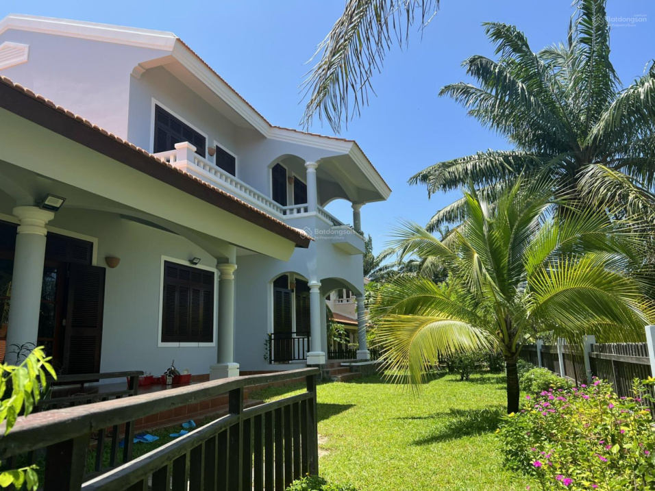 Bán biệt thự Minh Thành Mũi Né, Domaine Phan Thiết căn D view biển full nội thất