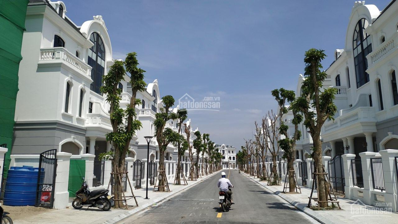 Bán biệt thự Mỹ Đình 2 DT 208m2 * 4 tầng + 1 hầm hướng ĐN - ĐB giá thoả thuận đường 17,5m sổ đỏ CC