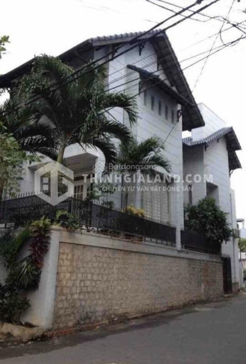 Bán căn biệt thự góc 2 mặt tiền đường Phan Chu Trinh Bãi Sau Vũng Tàu