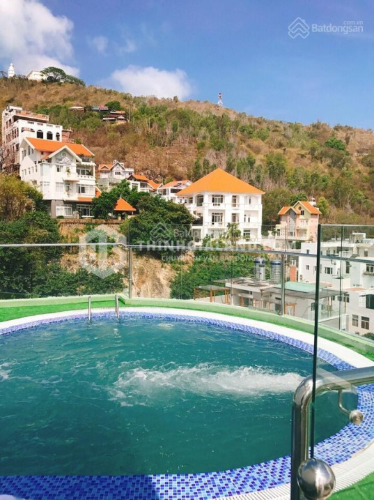 Bán căn khách sạn mới đẹp 7 tầng, góc 2 mặt tiền khu Á Châu 3200m2 sàn đang kinh doanh cực tốt